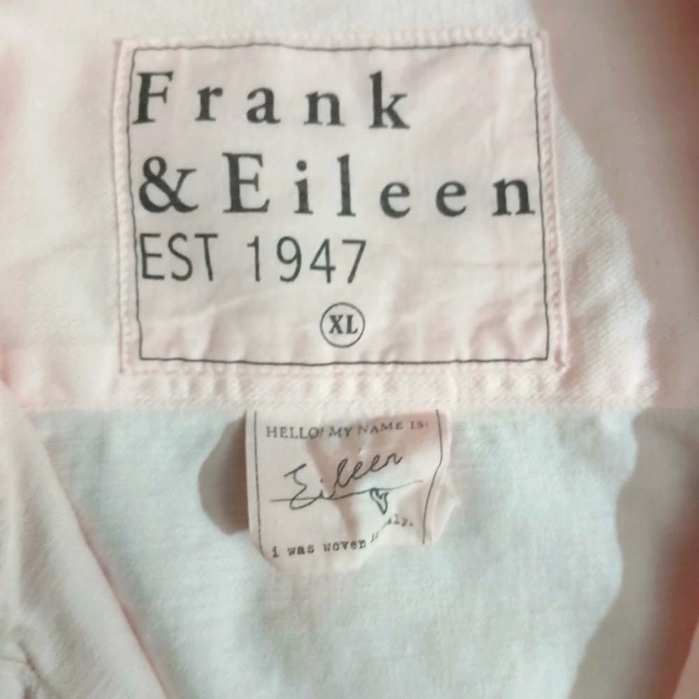 Frank and Eileen Women's button up shirt